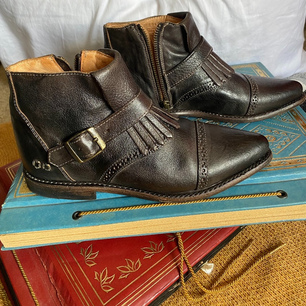 EUC Bed Stu Cobbler Series Dipper Boot size 6